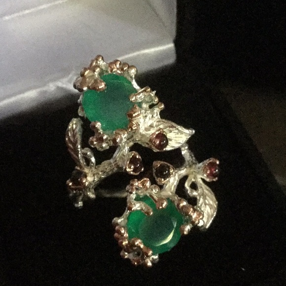 Atlanta Gem & Mineral Show Jewelry - Extraordinary Genuine Adventurine & Garnet Ring